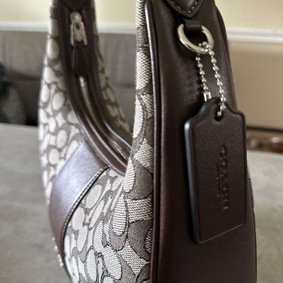 Coach Carmen Signature Hobo Bag, Matching Wallet & Card Case Set - Picture 6 of 8